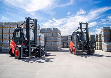 Two stabau DPK forklifts.